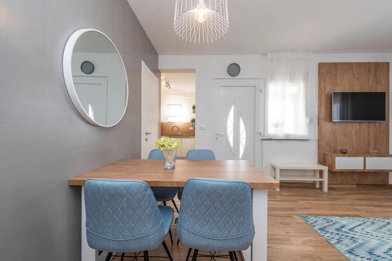 Luxury Apartments - La Vir 5& 6 Екстер'єр фото