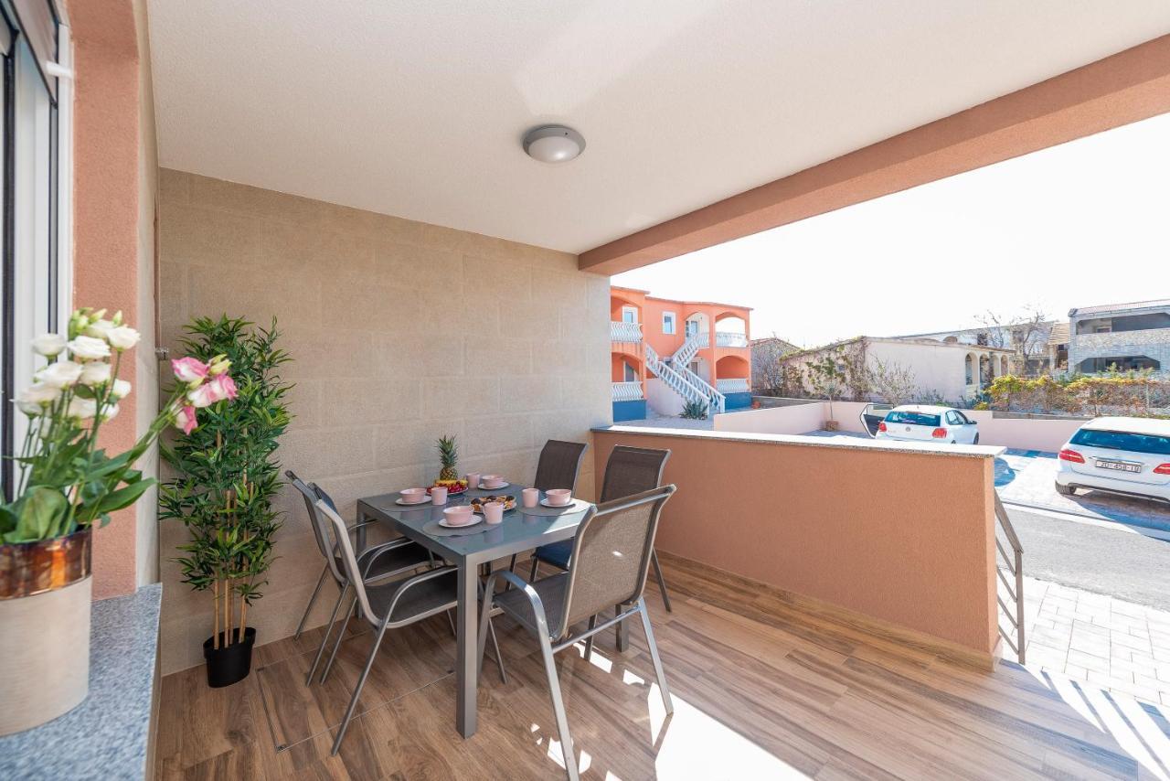 Luxury Apartments - La Vir 5& 6 Екстер'єр фото