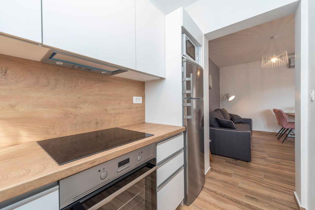Luxury Apartments - La Vir 5& 6 Екстер'єр фото