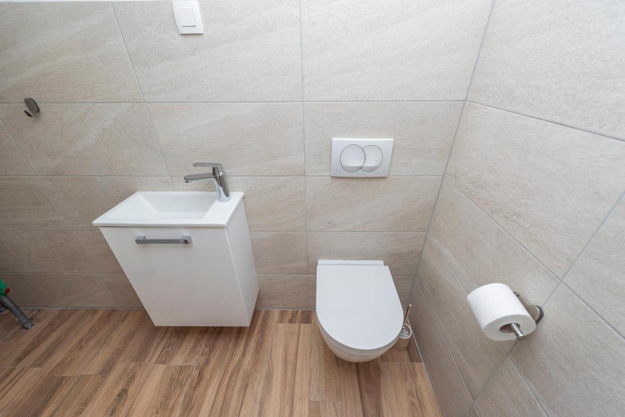 Luxury Apartments - La Vir 5& 6 Екстер'єр фото